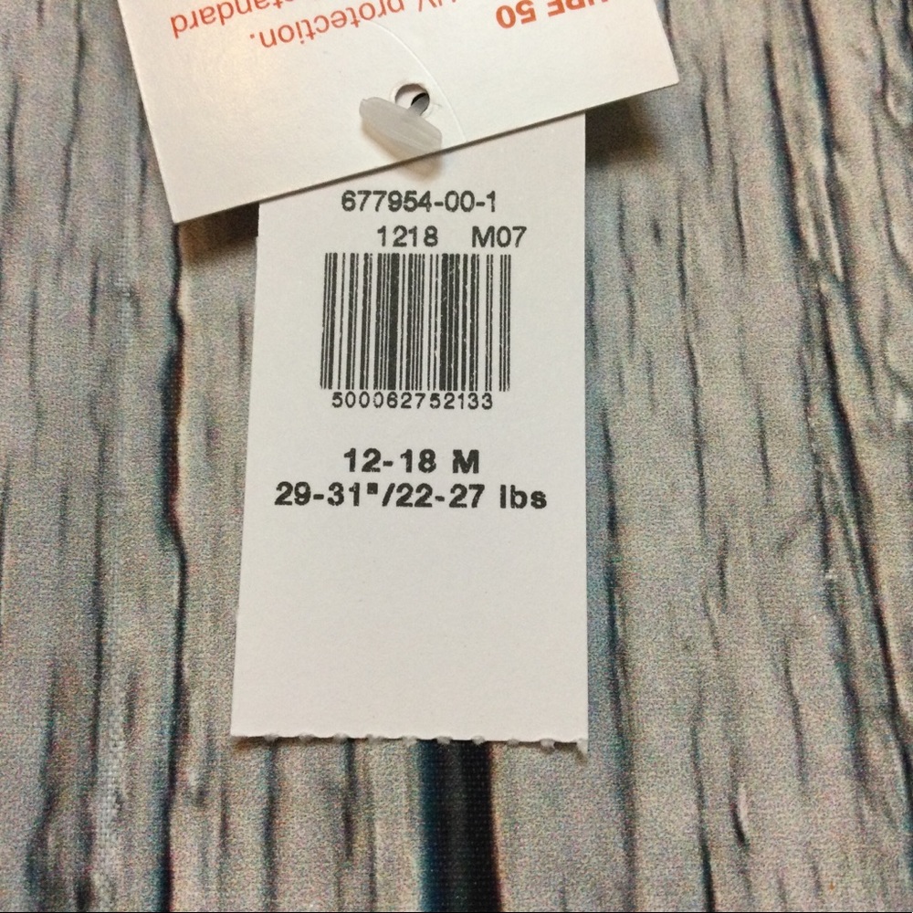 Old Navy Boys 12-18 or 18-24 Months 2 Swim Shorts - Picture 6 of 7